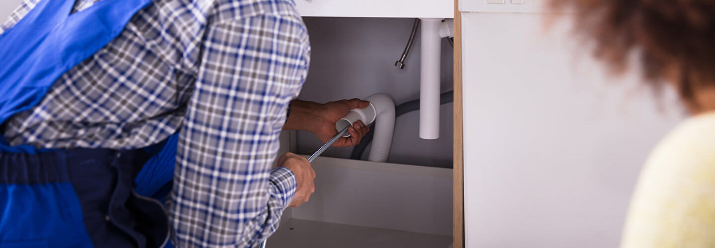 PDQPlumbing-949183370-1440x500